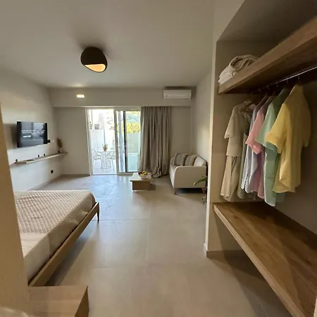 Marev Nature & Luxury Suites -Private Jacuzzi Apartment Ialysos (Rhodes)